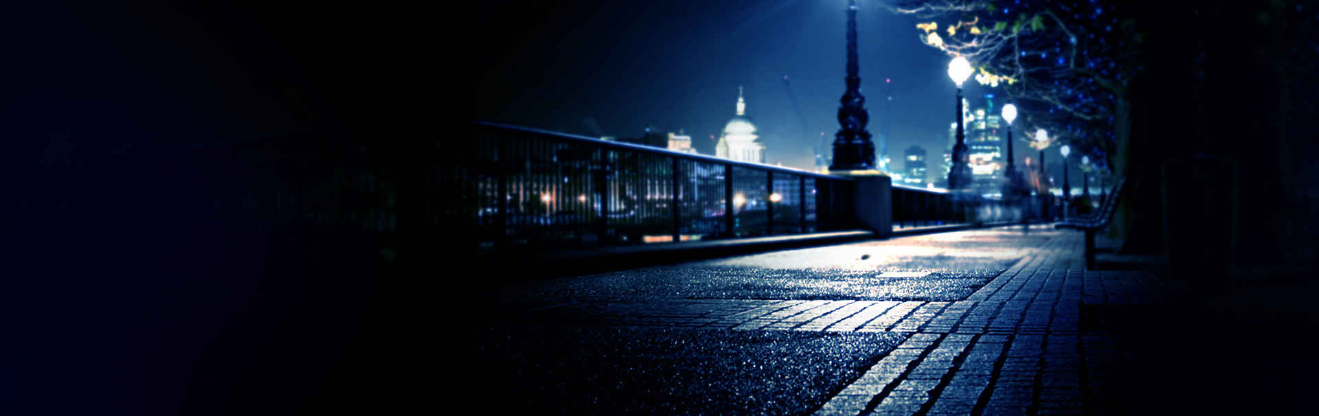 孤独城市夜景背景设计素材-