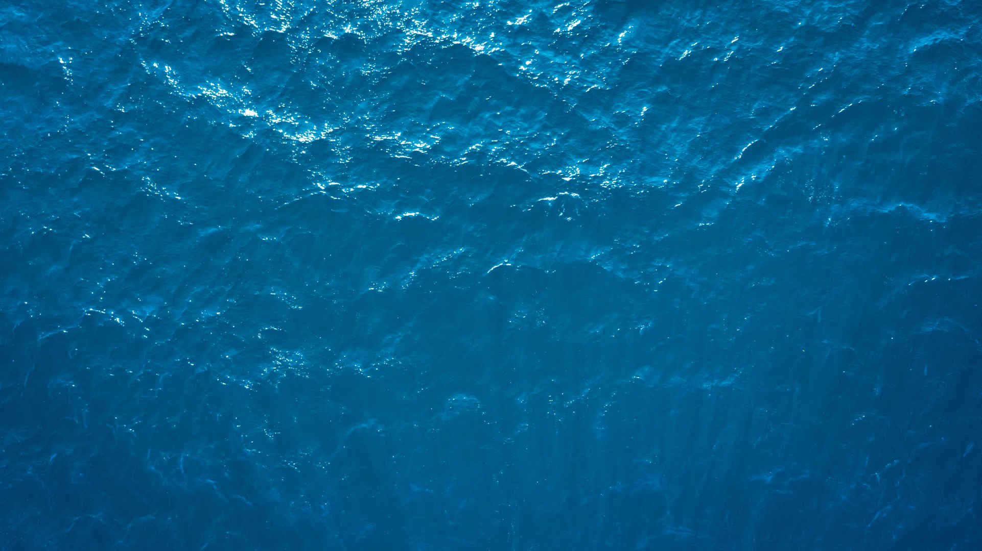 海蓝色水面纹理背景-