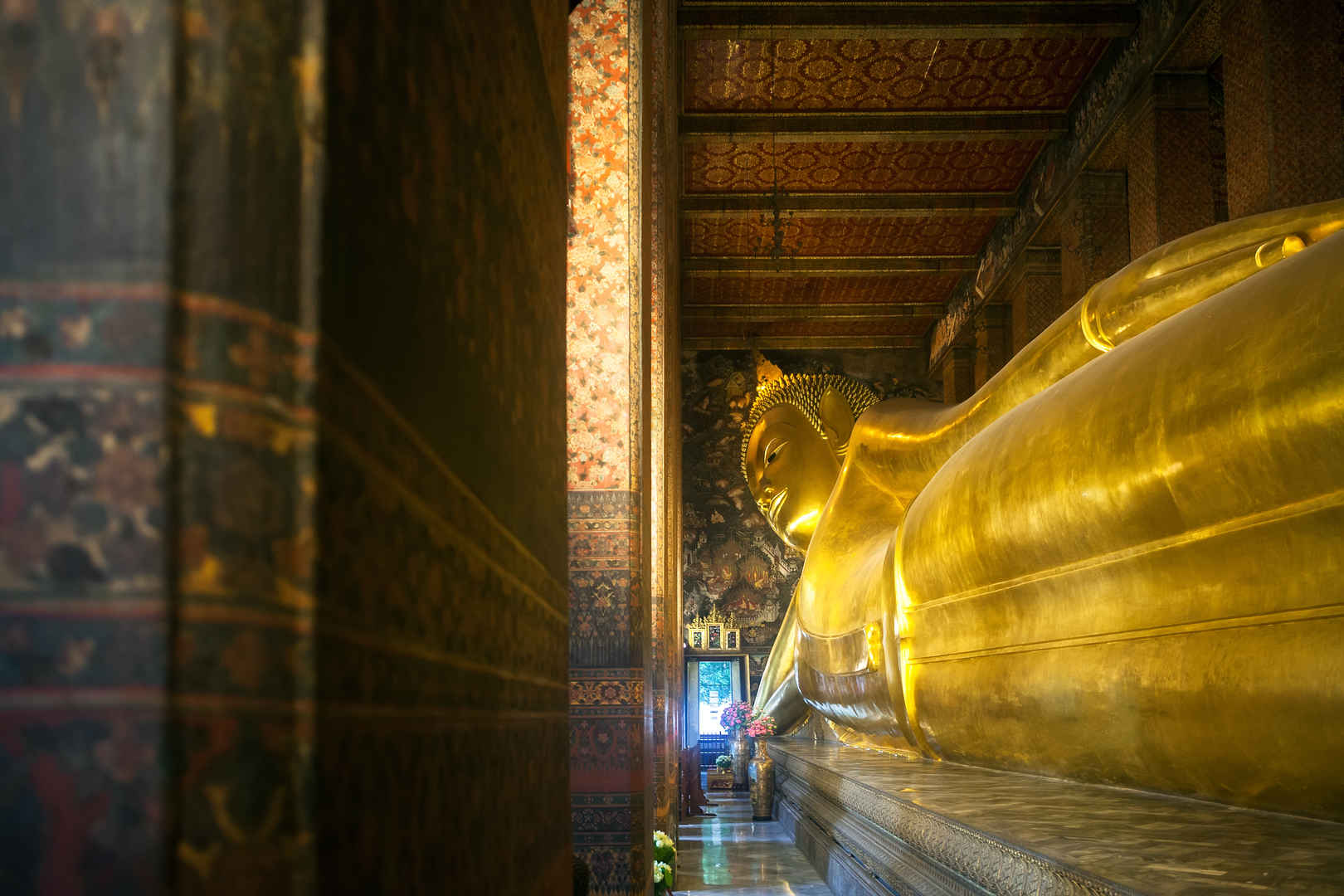 曼谷的泰国佛寺大卧佛