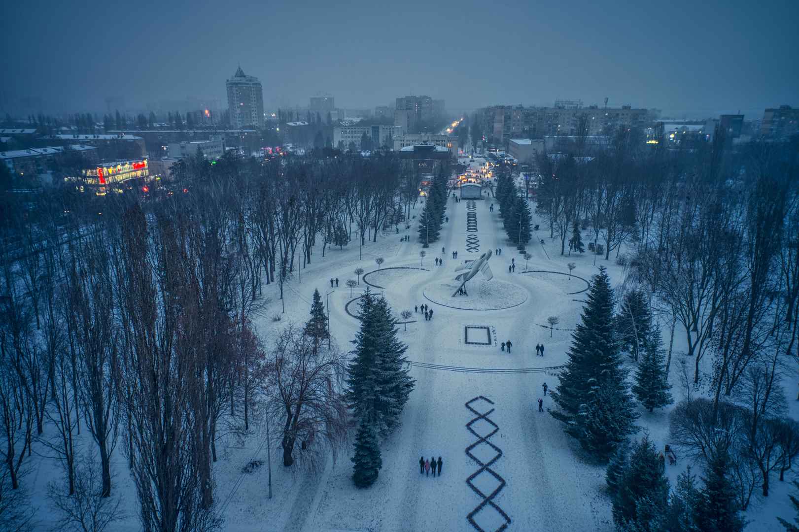 冬季城市外景高清壁纸图片-