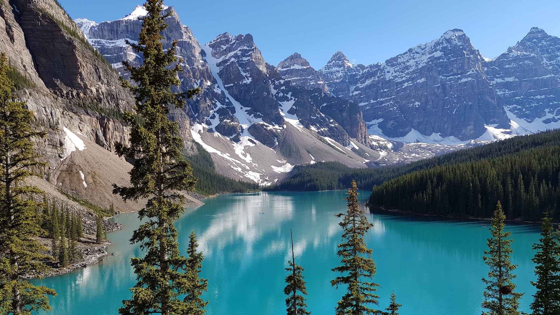高清加拿大冰碛湖壁纸