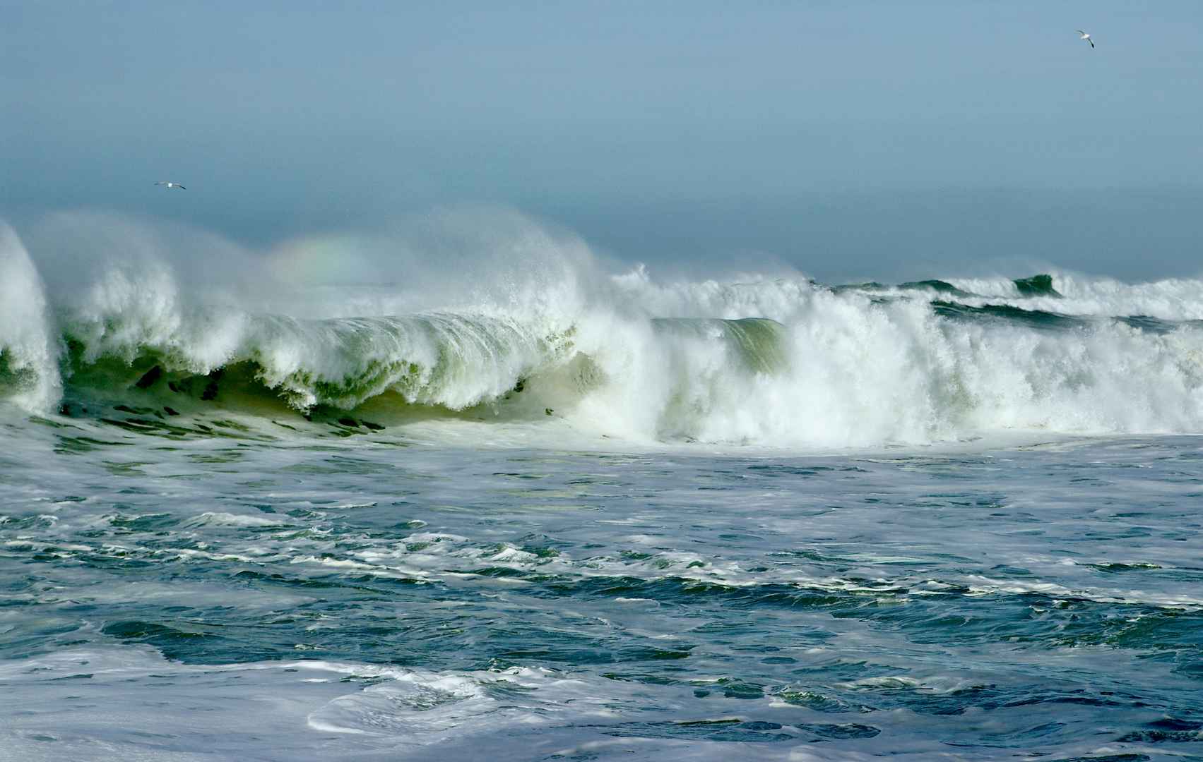 大海巨浪壁纸