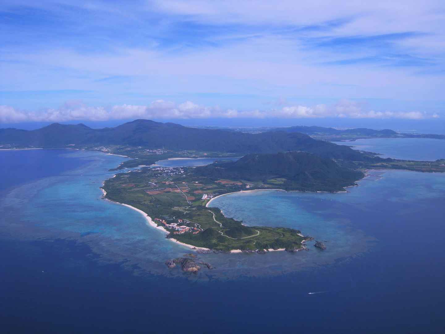 秀丽的大西洋上巴巴多斯岛自然风景图片-