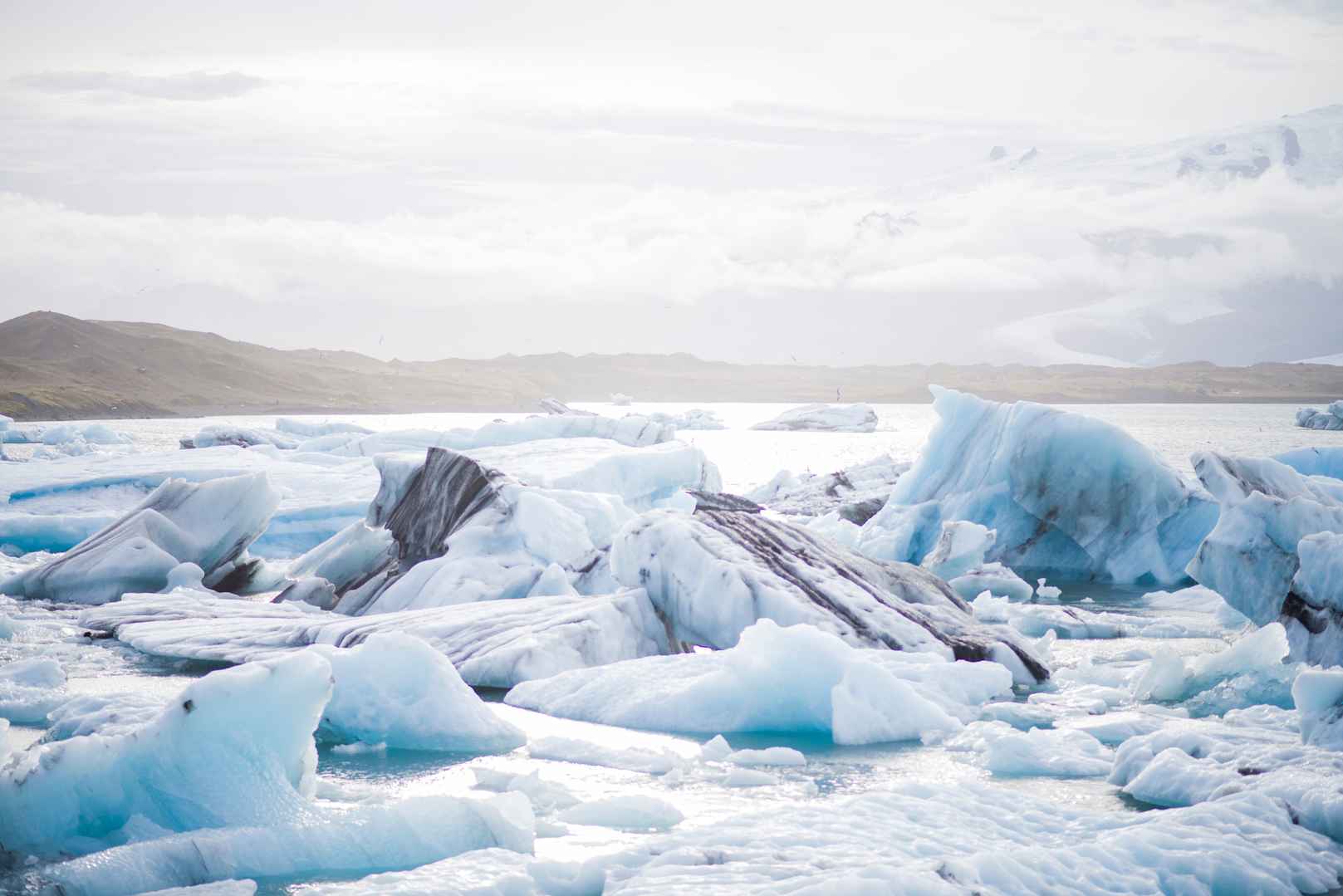 冰川美丽景色6K壁纸图片-