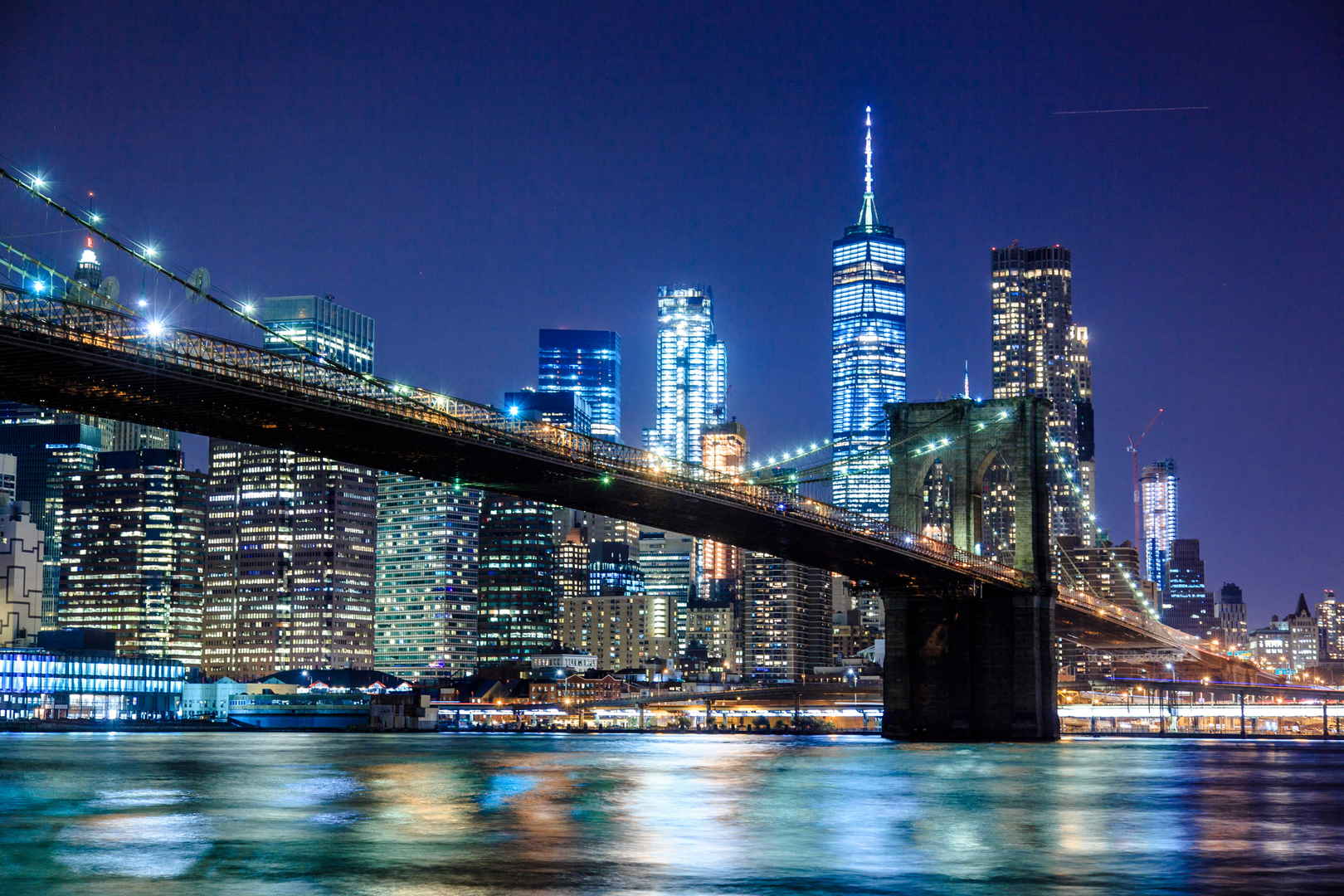 布鲁克林大桥夜晚风景图片-