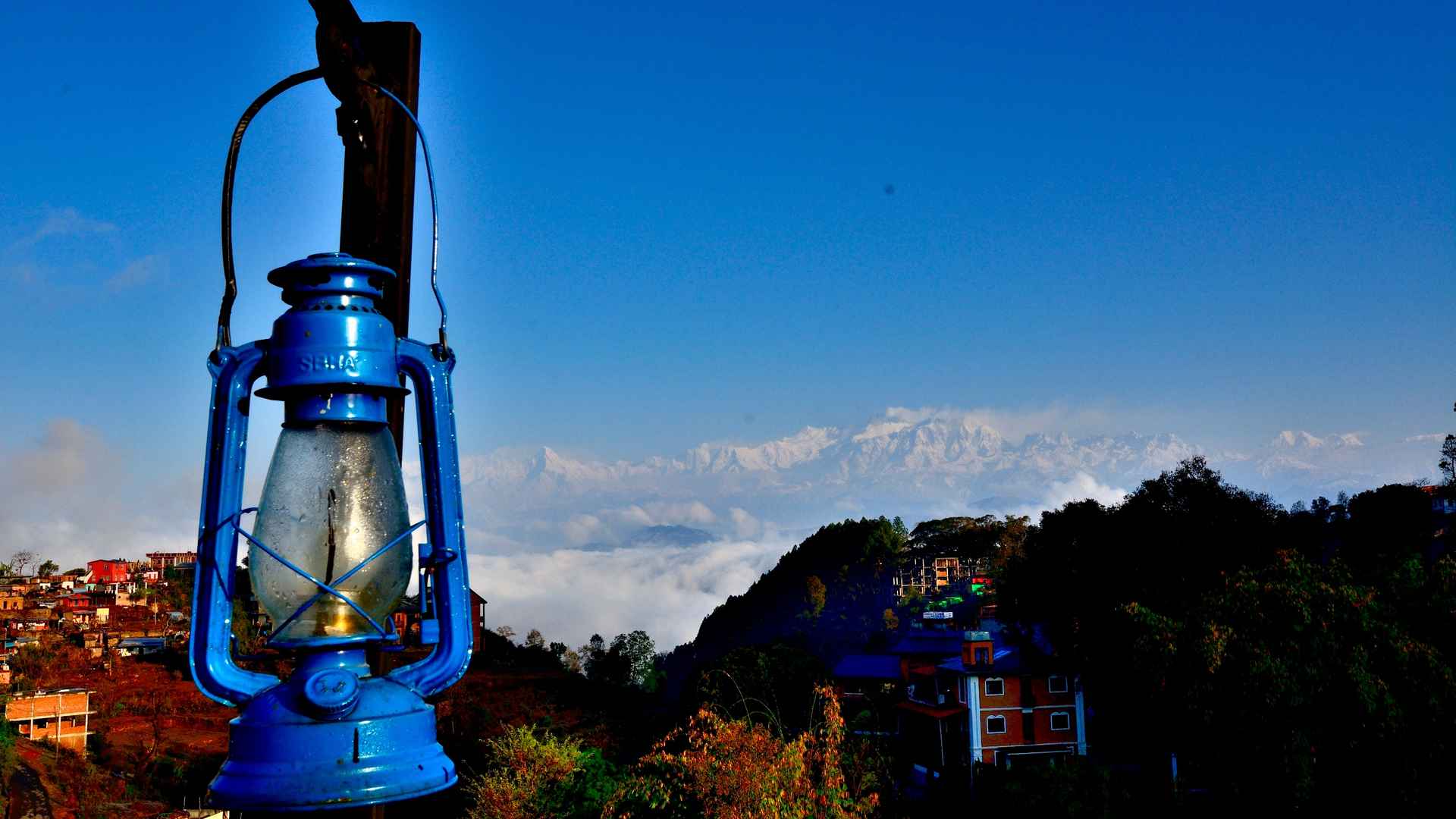 尼泊尔蓝色系风景壁纸图片-