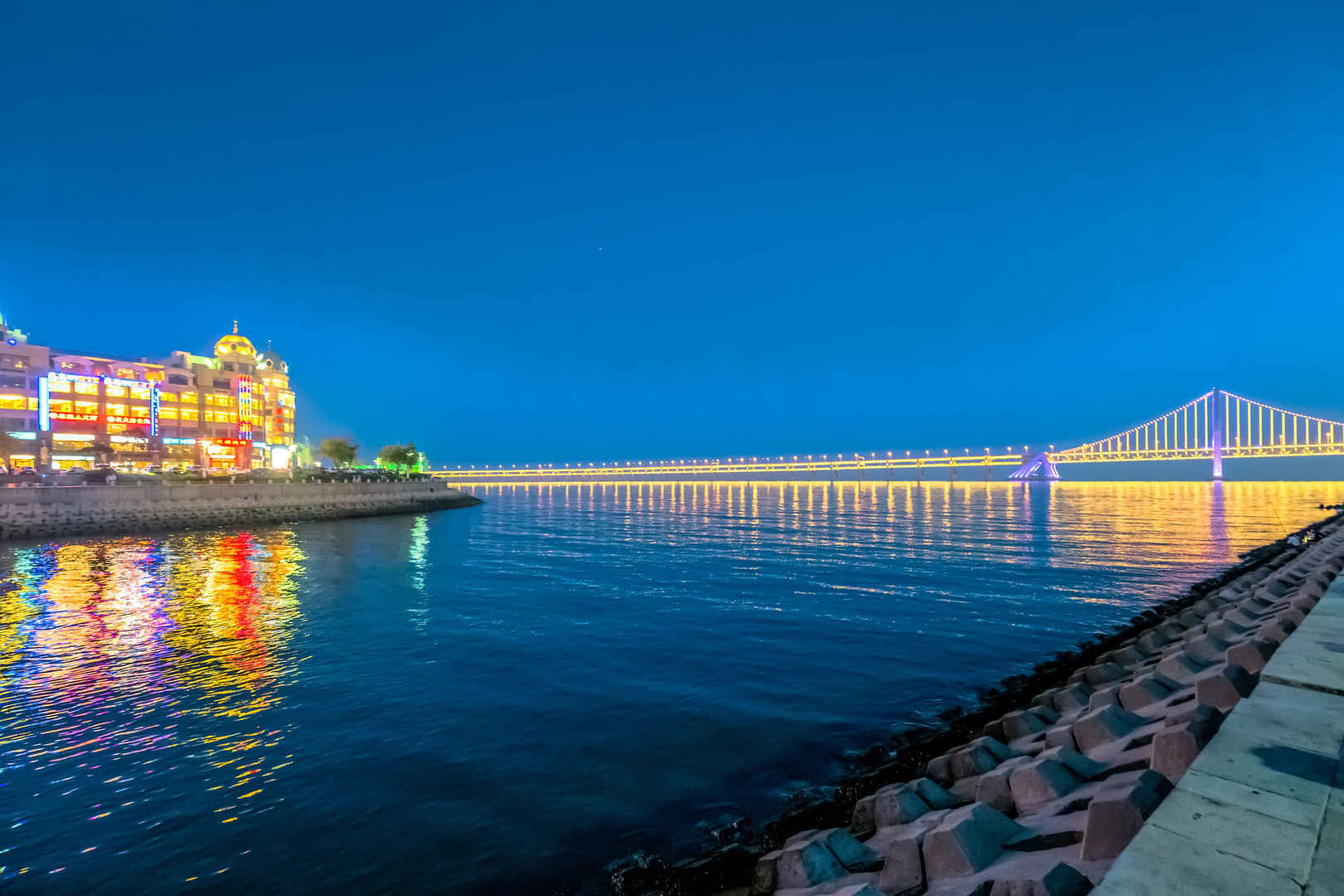 天津滨海夜景图片-