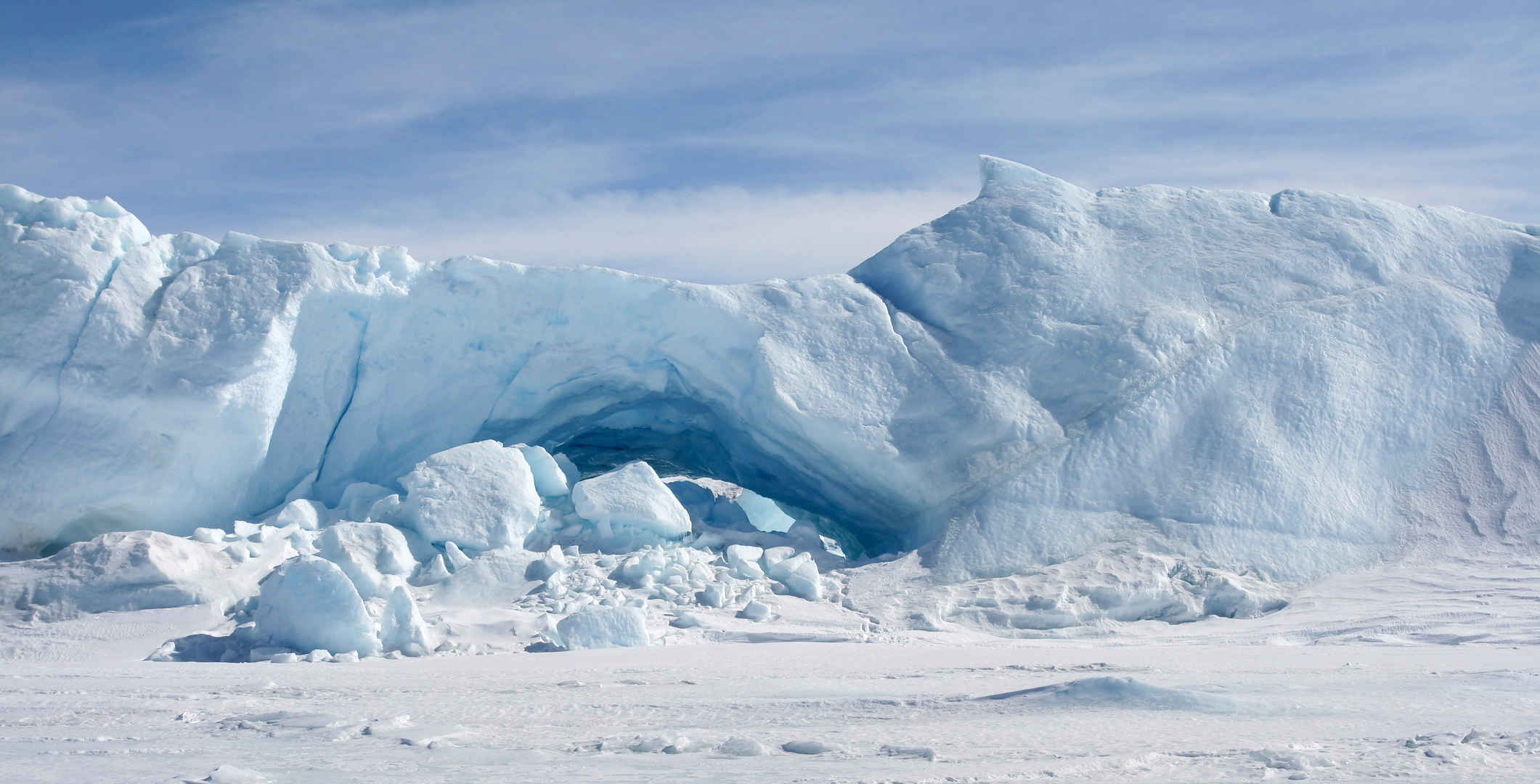 白色南极冰山壁纸-