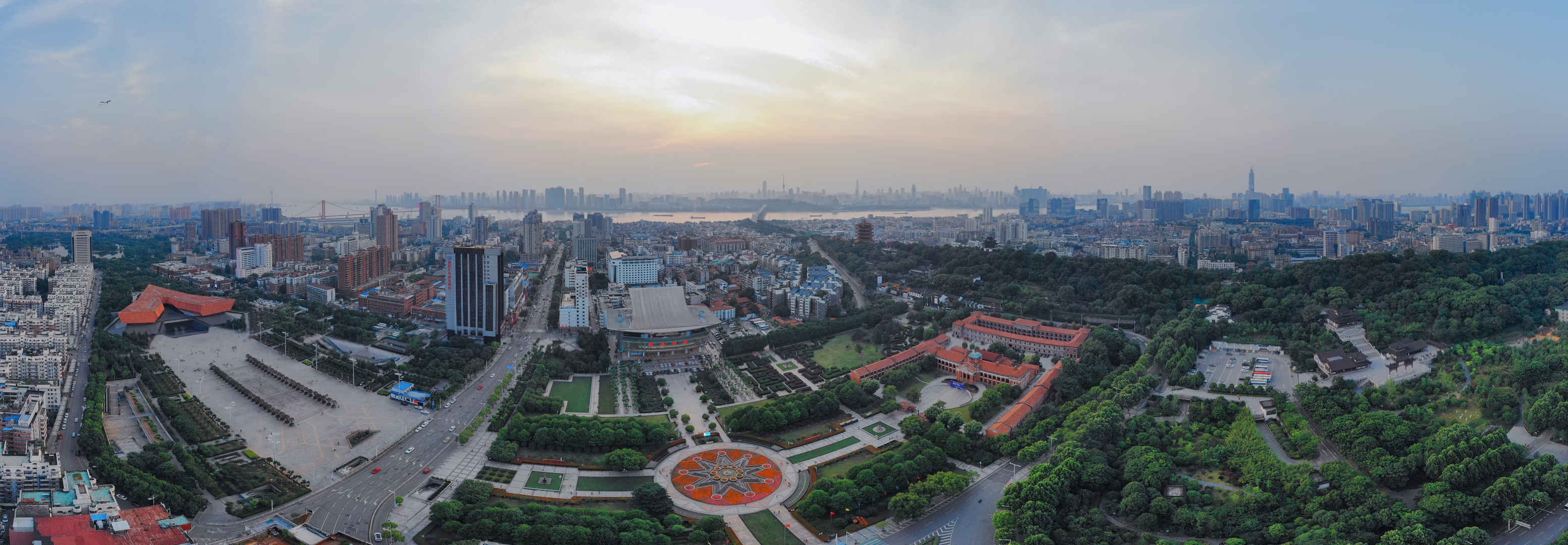 湖北武汉建筑风景图片