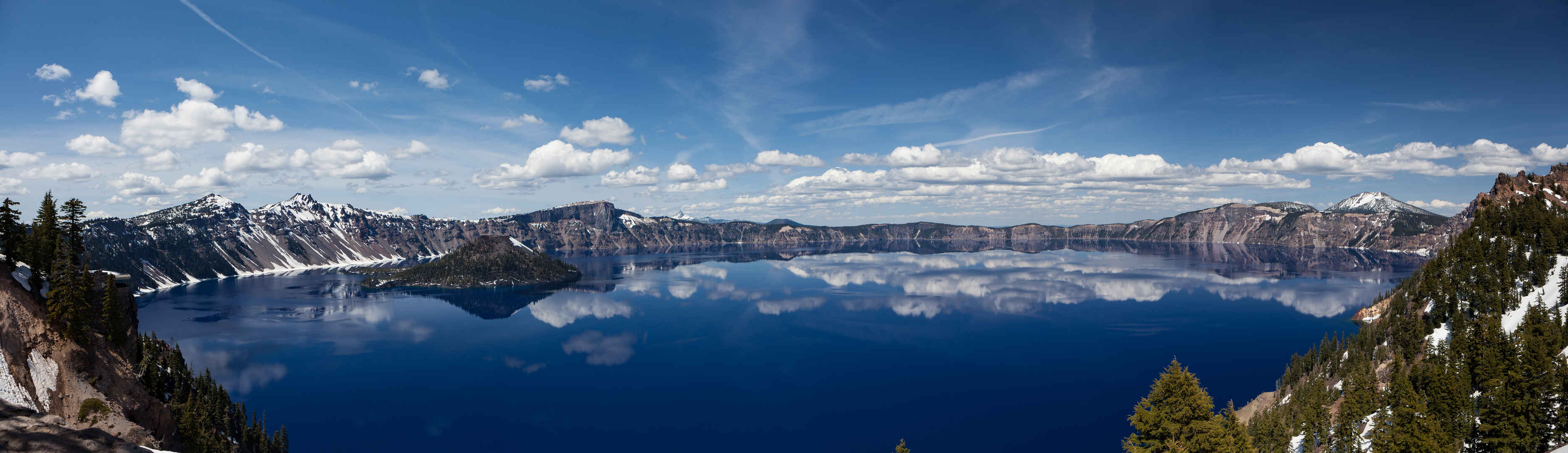 雪山湖泊超清图片