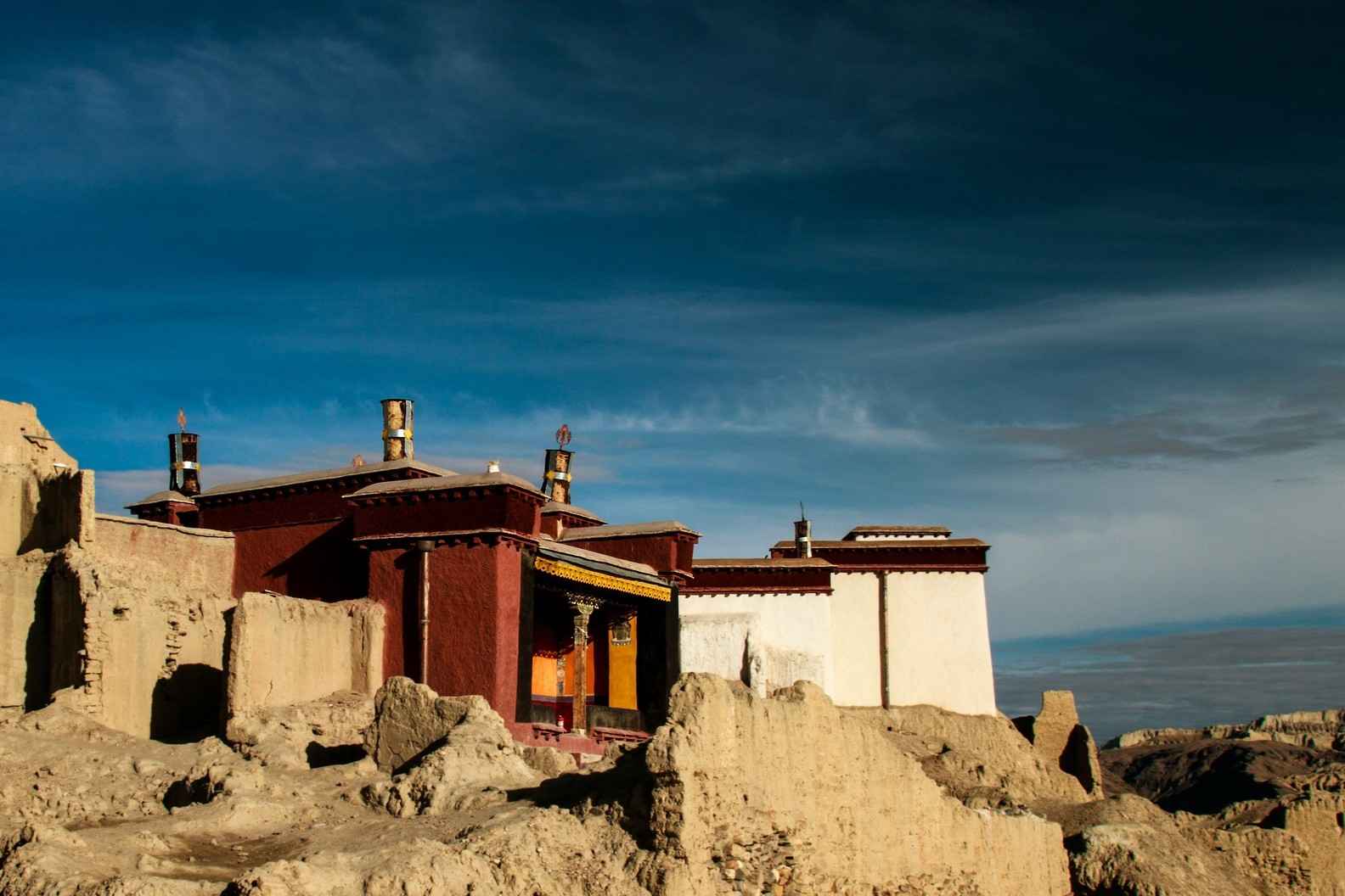 西藏古格王国遗址壁纸图片