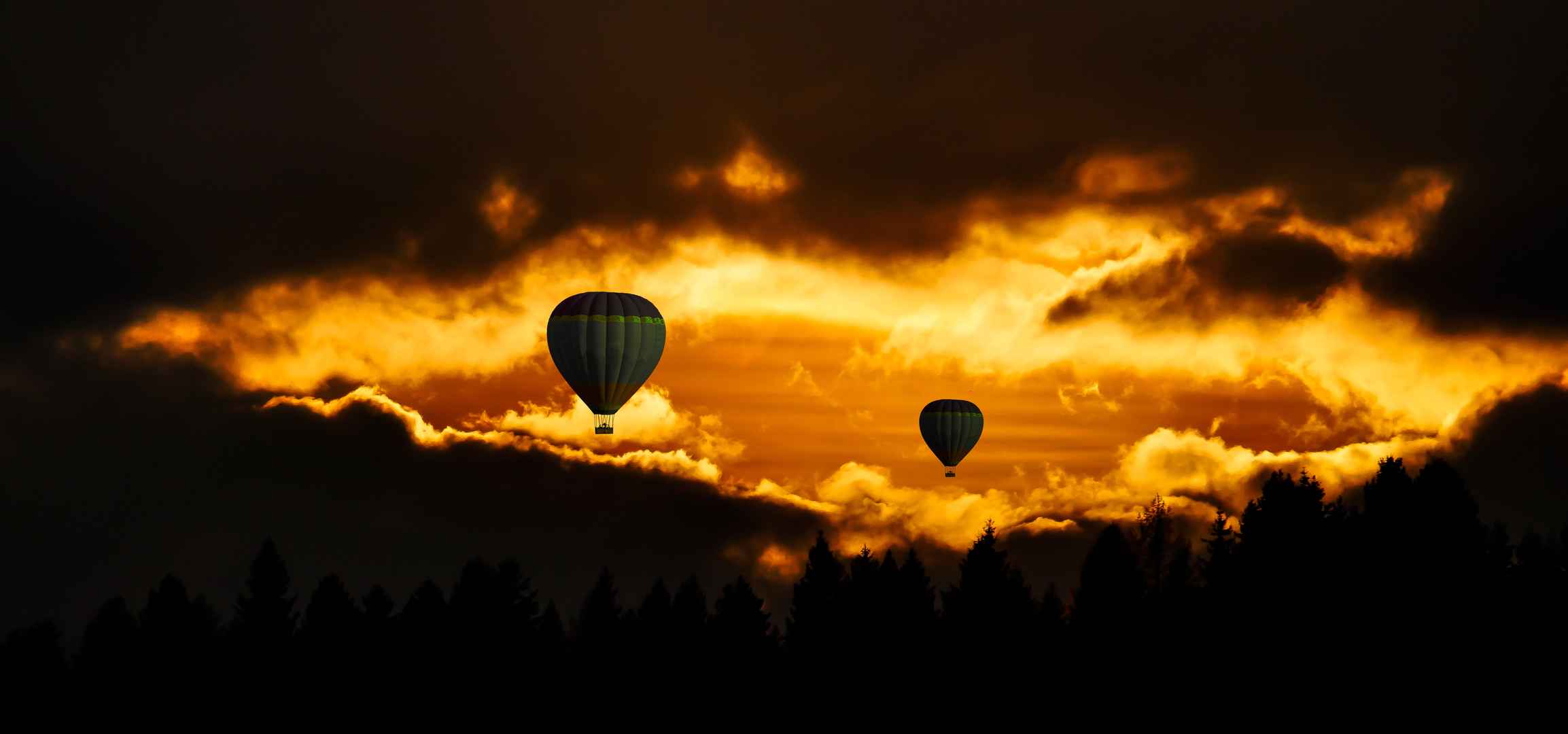 日落云神秘旅行气球壁纸