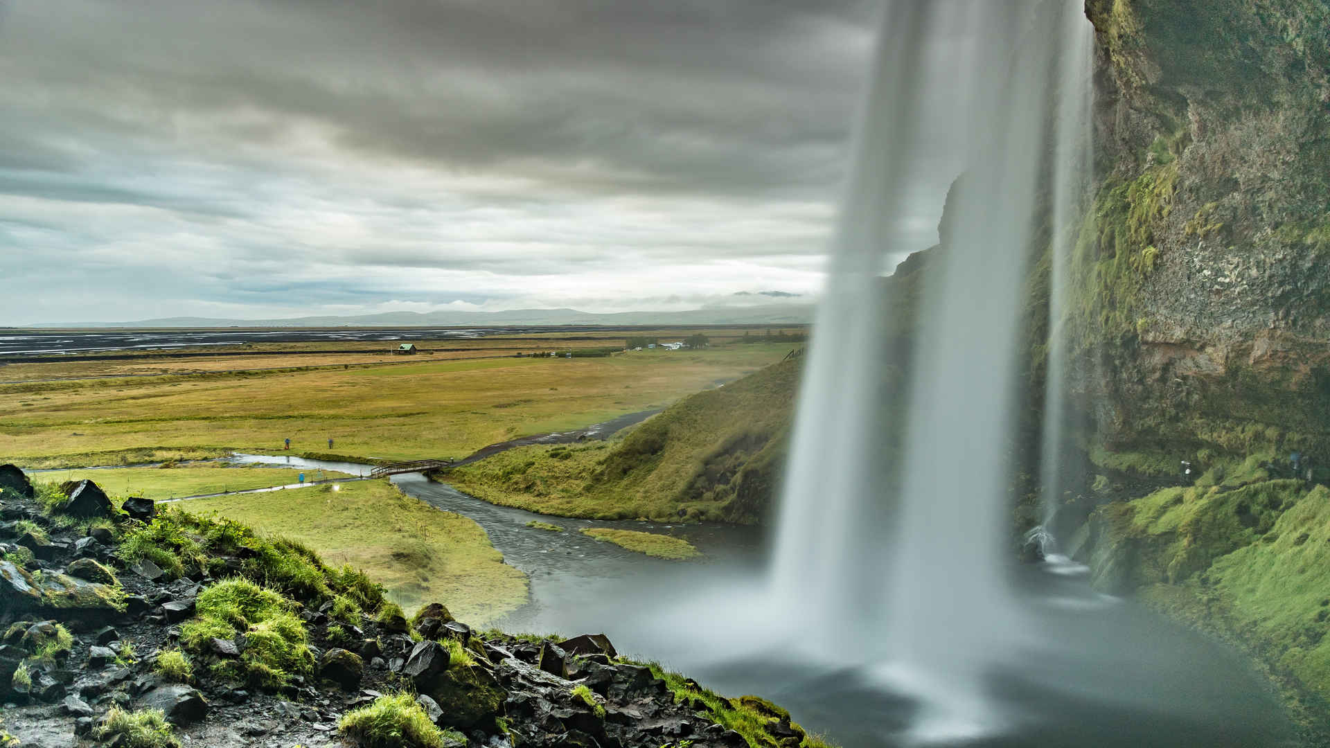 冰岛塞里雅兰瀑布壁纸图片-