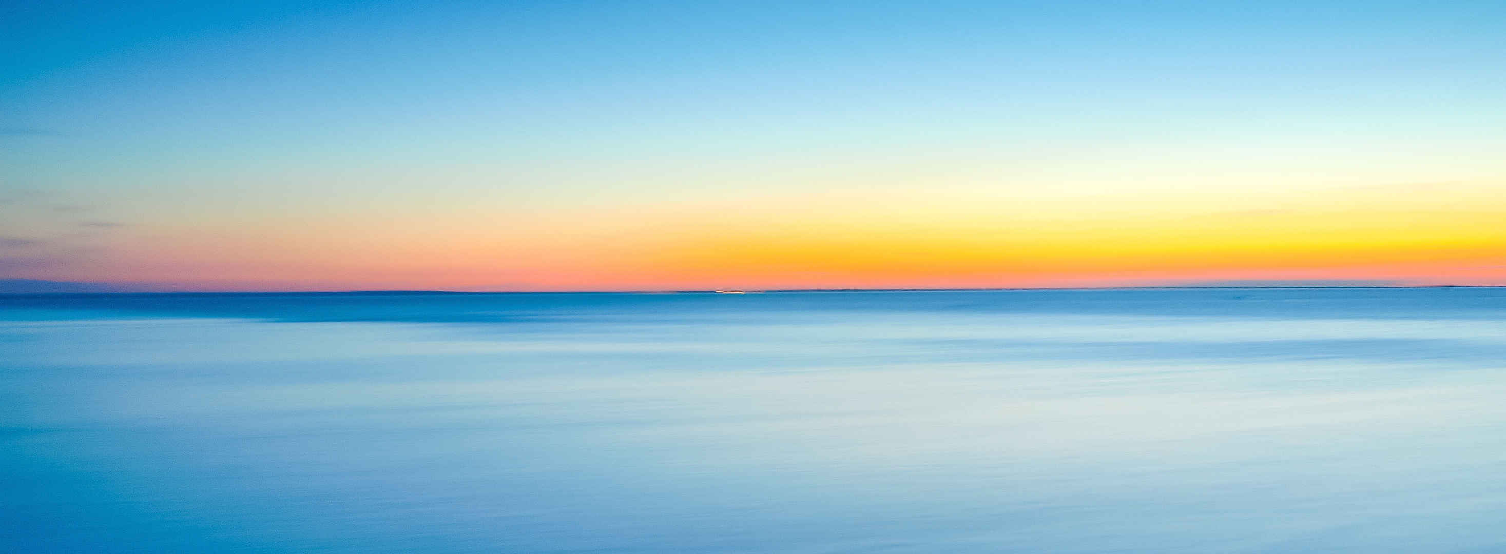蓝色摄影日出日落唯美海上壁纸-