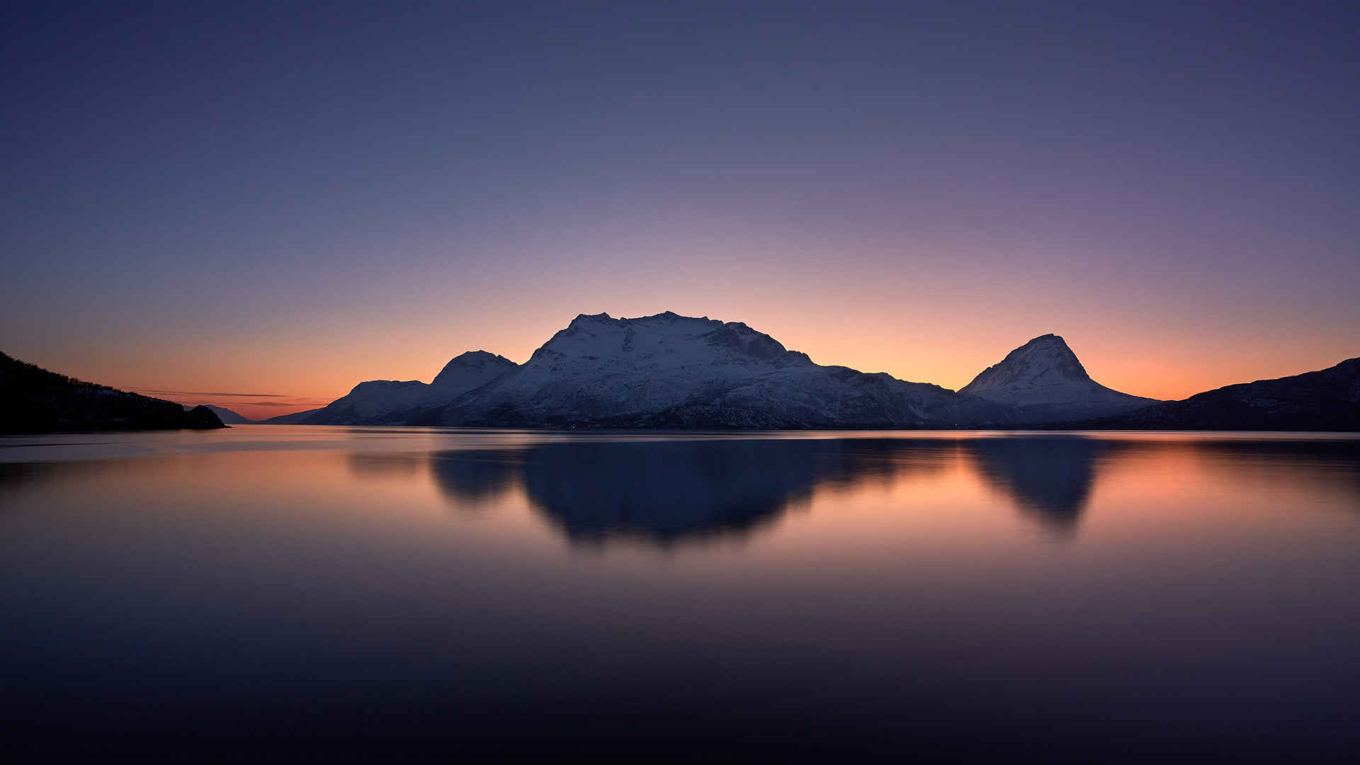 日落 晚霞 自然 天空 山脉 湖水 4k图片