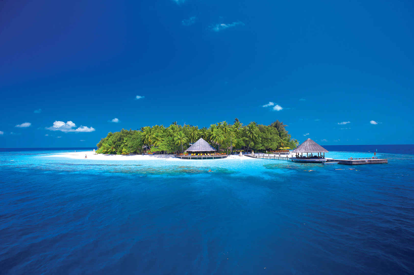 马尔代夫小岛风景4K图片