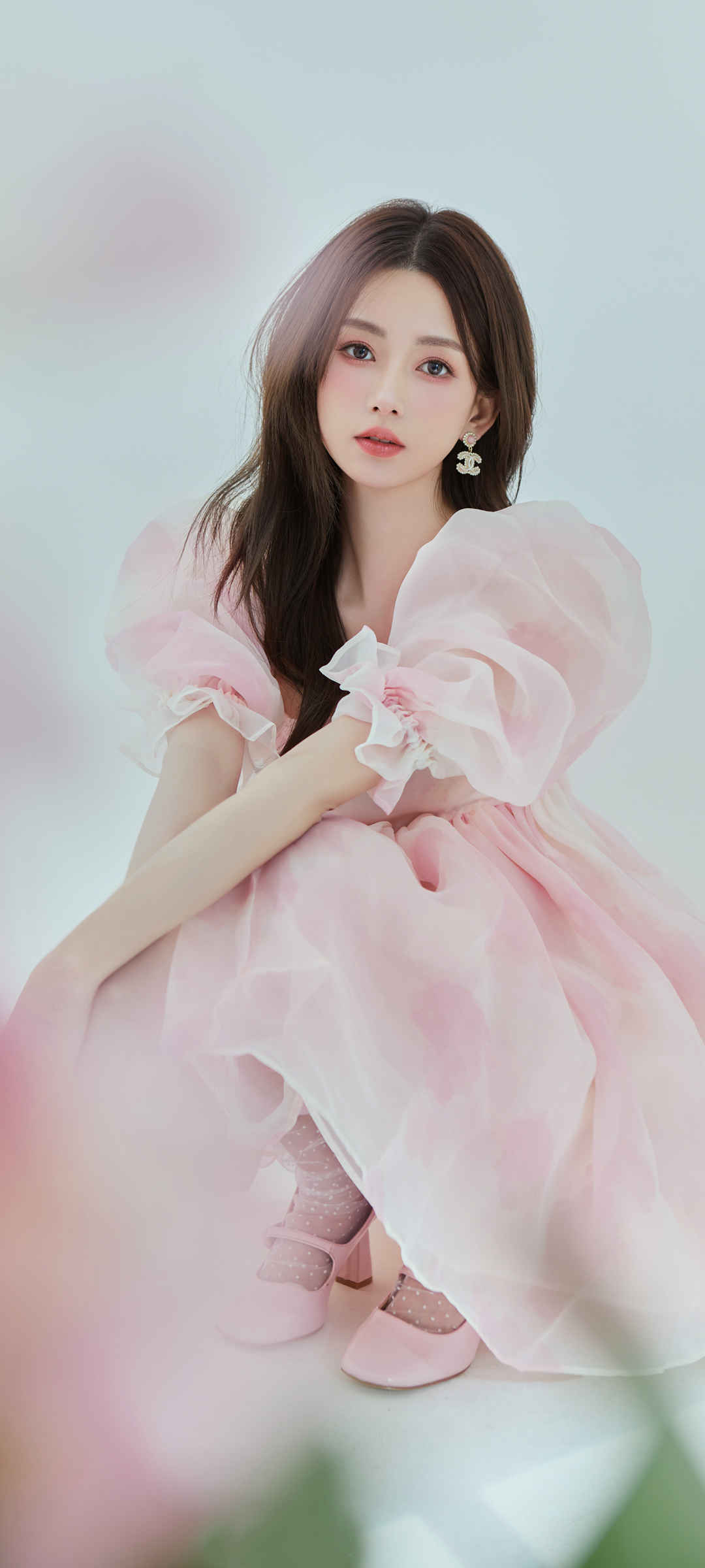粉色裙子公主美女壁纸图片