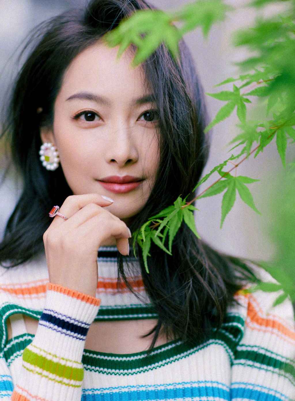 宋茜女明星全面屏壁纸高清-