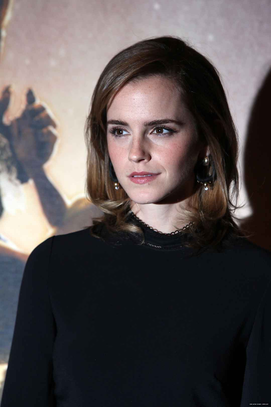 深v低胸裙艾玛·沃特森（Emma Watson）美女图片