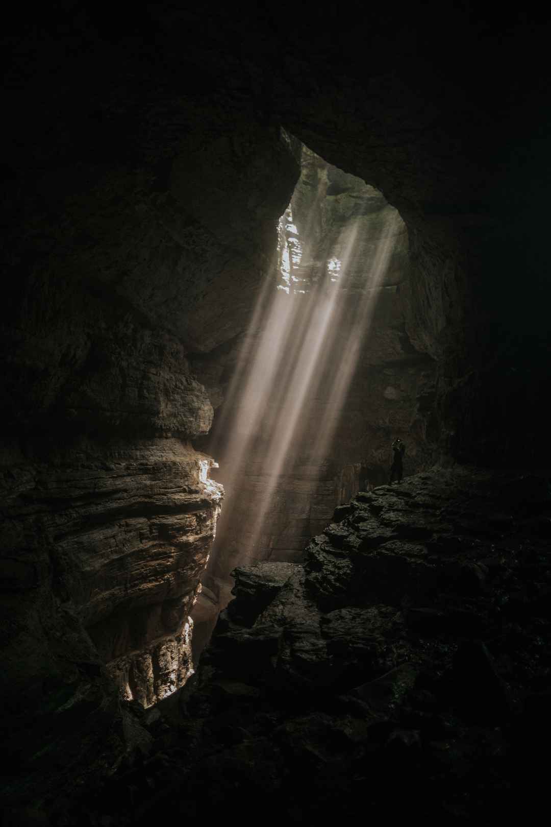 一米阳光洞穴山洞壁纸大全