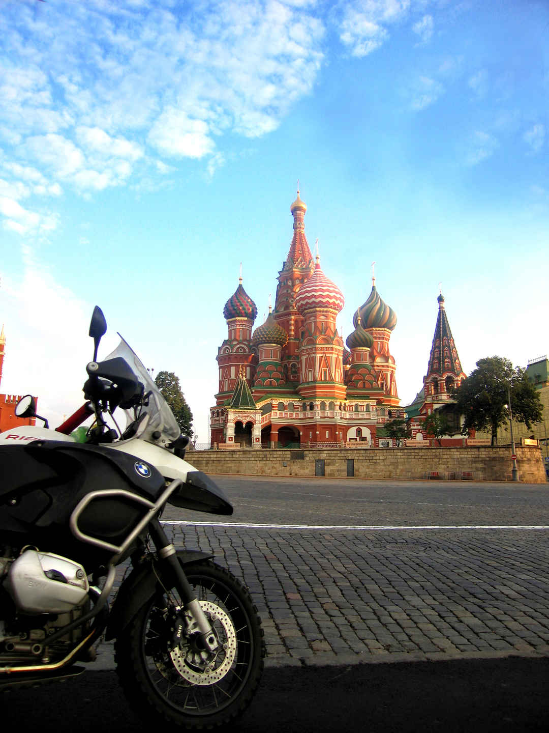  泰姬陵宝马水鸟BMW r1200gs摩托车图片