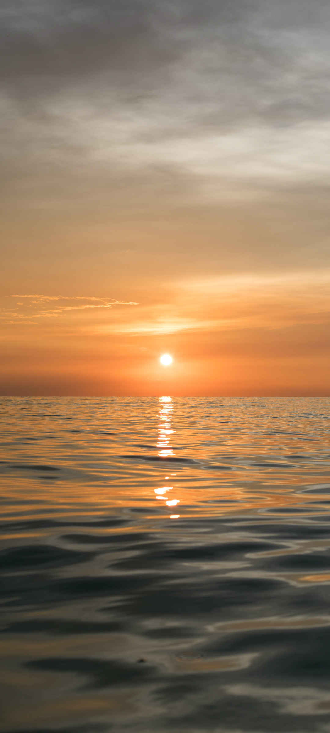 海上日落风景图桌面壁纸-