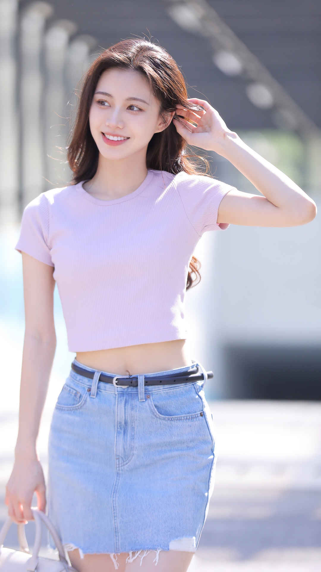 牛仔短裙好看美女杨茗4k手机壁纸2160x3840