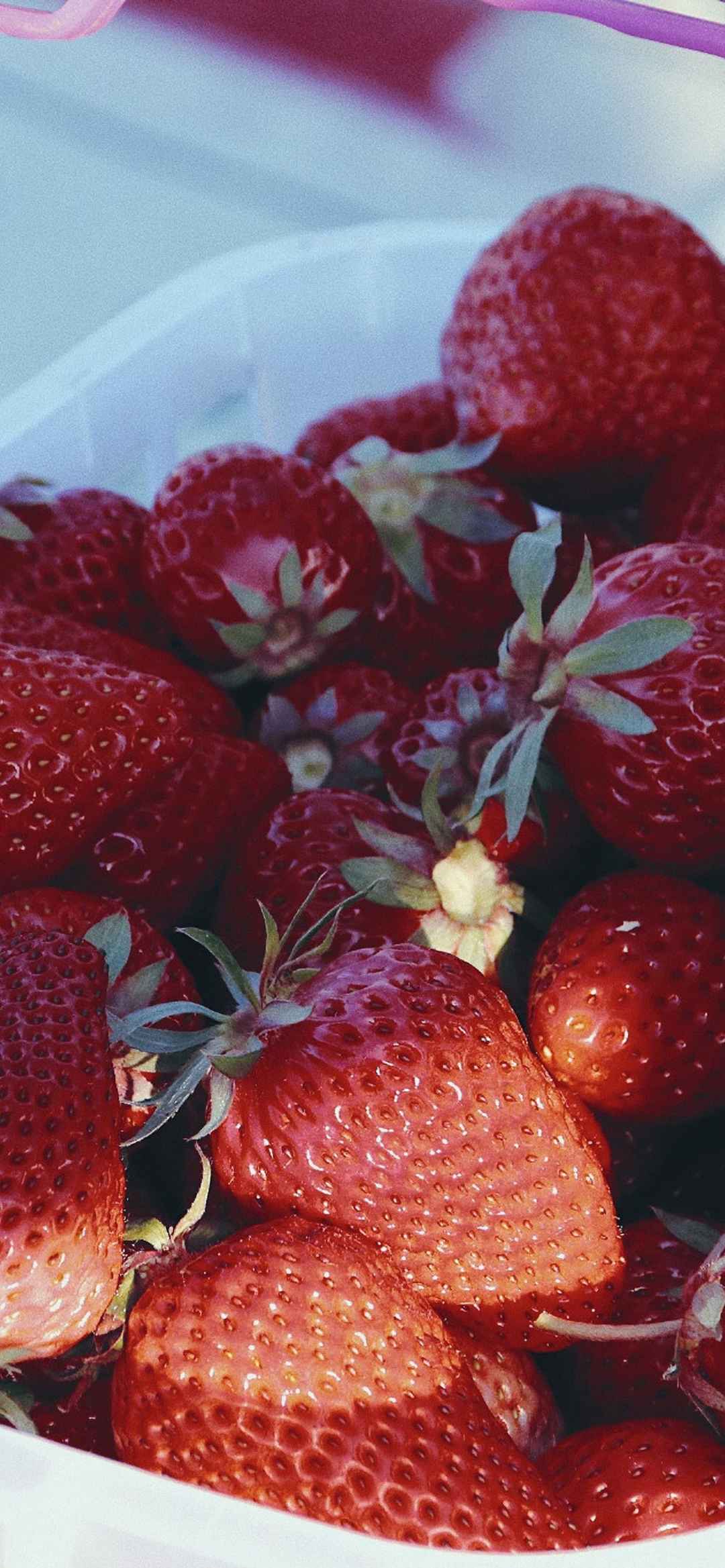 新鲜水果草莓手机壁纸-
