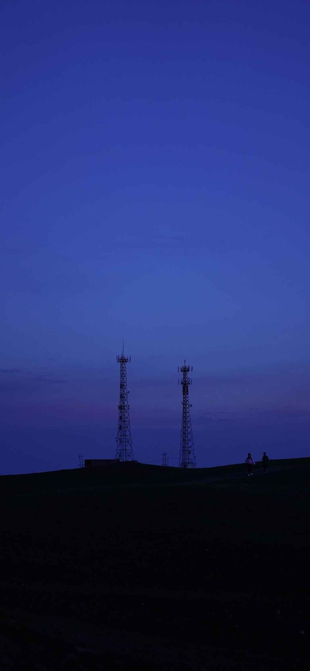 2021抖音最火背景图片蓝色唯美静谧夜间手机壁纸