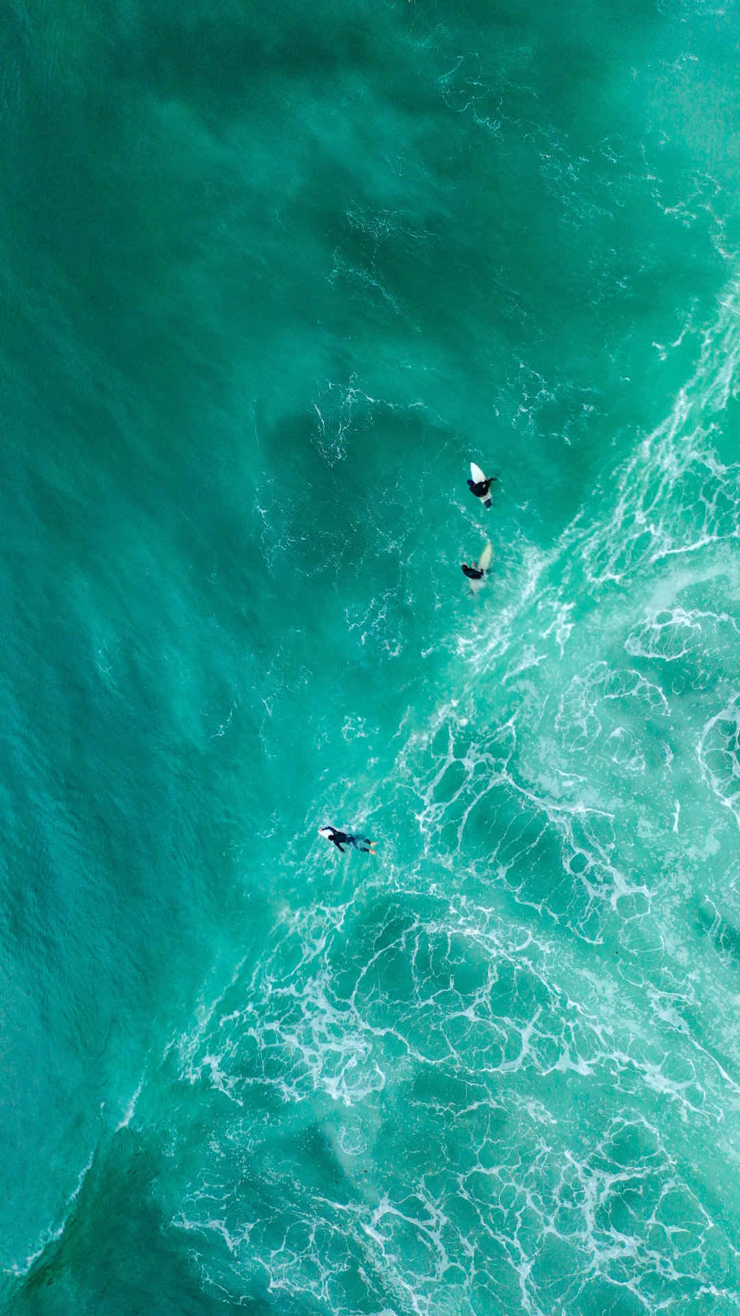 高清航拍海上的浪花风景手机壁纸图片-