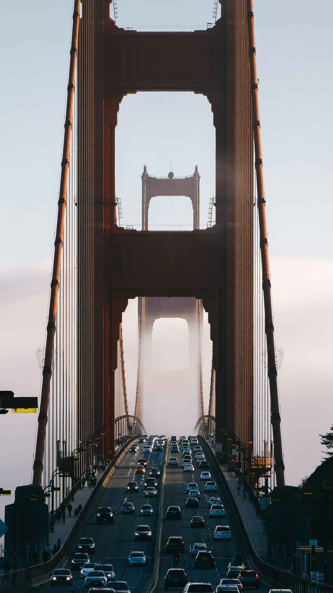 美国著名跨海大桥金门大桥云雾风景手机壁纸