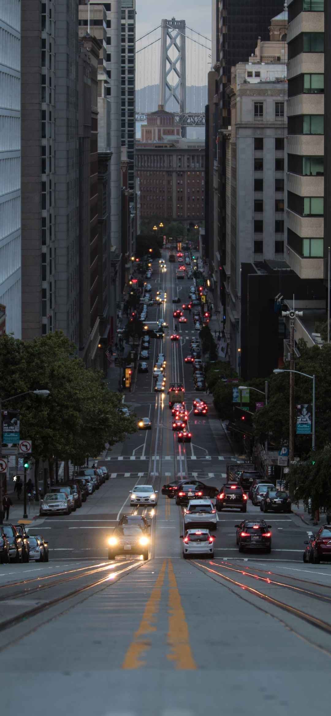 城市街道风景图片手机壁纸-