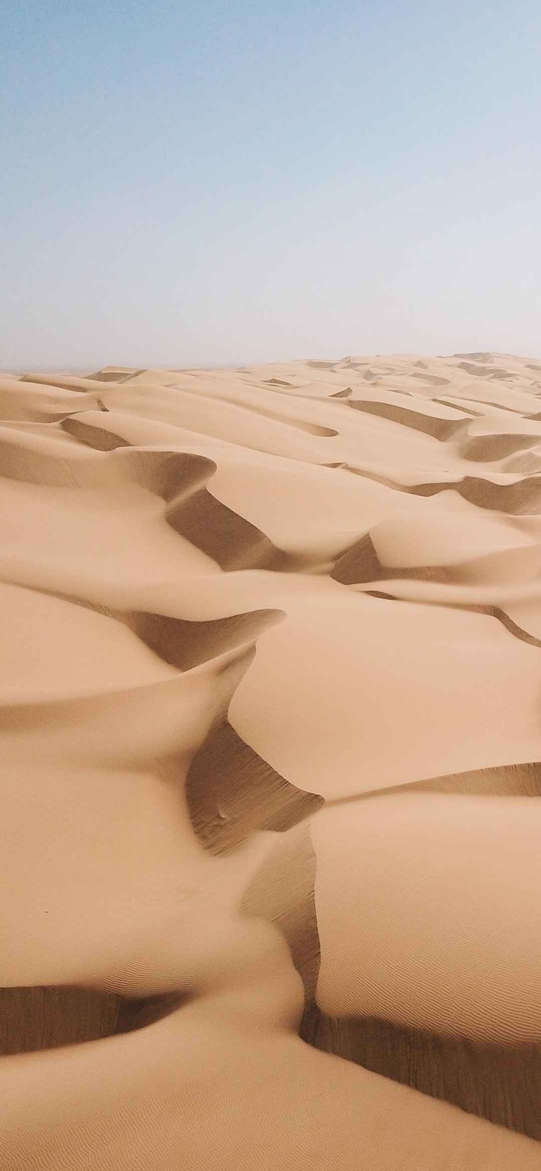 多彩沙漠风景图片手机壁纸-