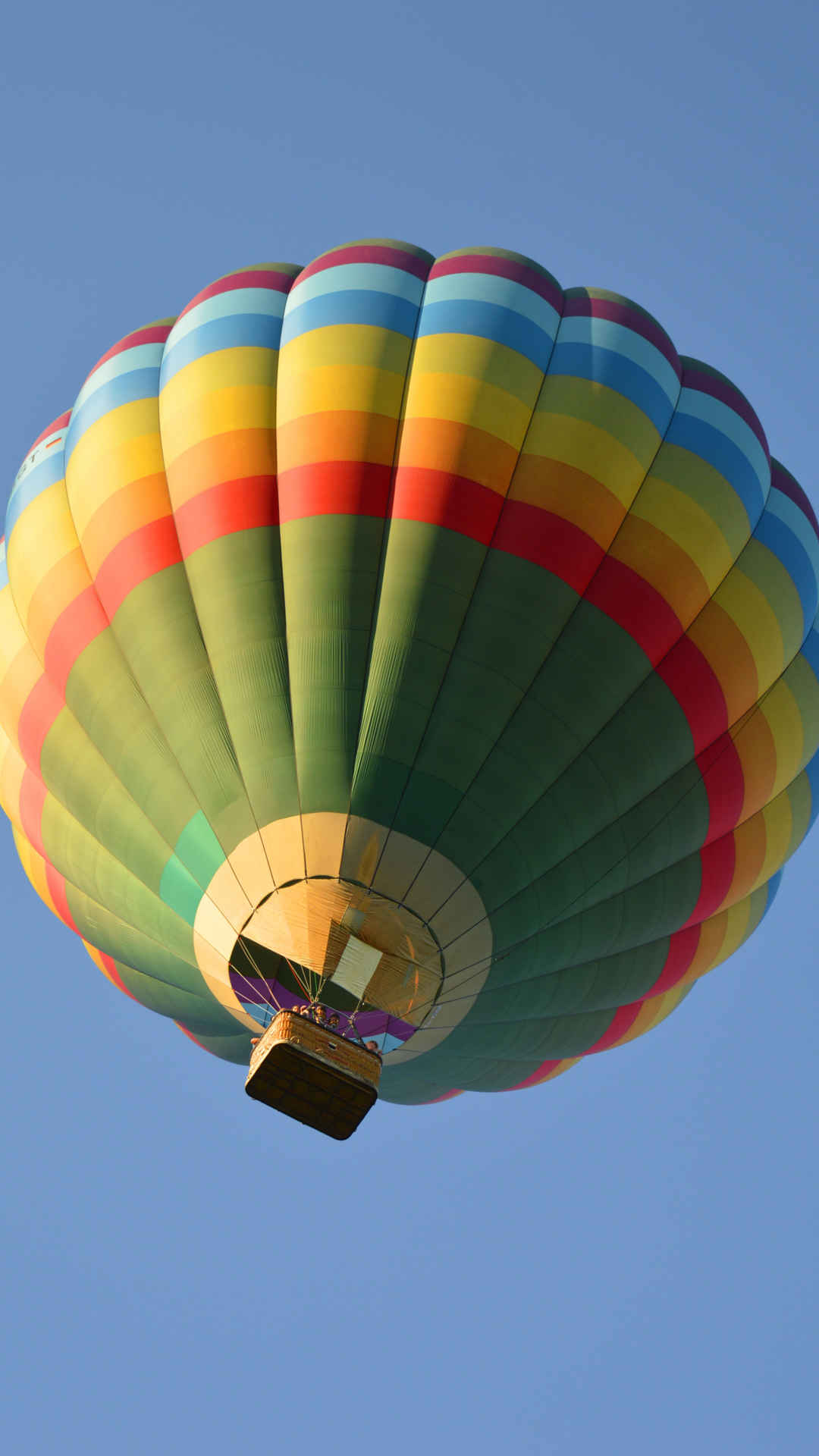 天空中的热气球唯美摄影高清手机壁纸-