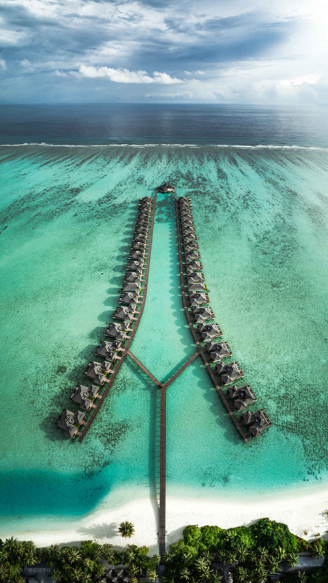 马尔代夫海滩度假屋手机壁纸-