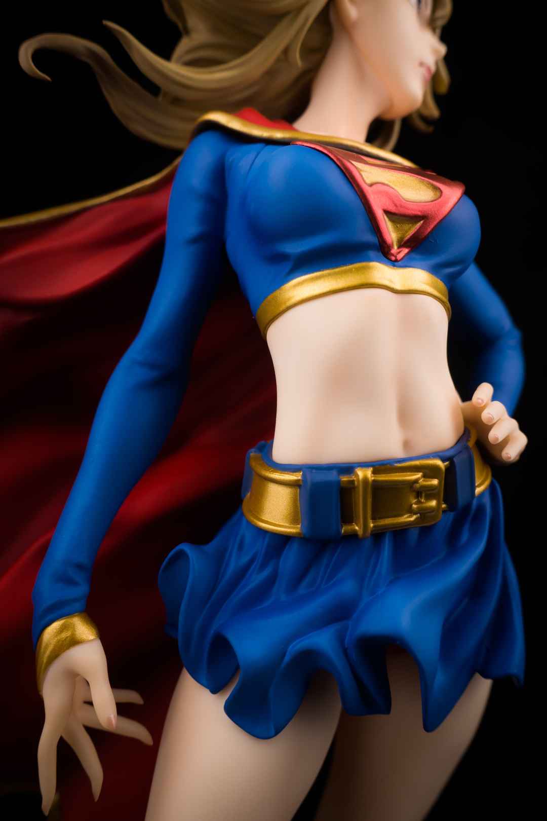 DC动漫主角“女超人”动漫插画高清手机壁纸免费下载套图1
