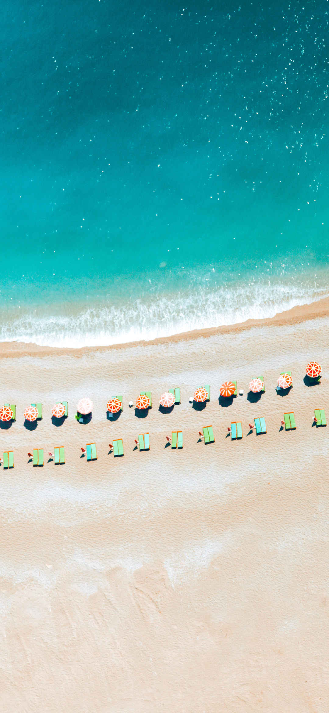 大海沙滩旅游人群竖屏风景壁纸-