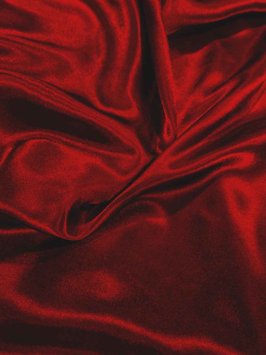 红色褶皱布料纹理手机壁纸